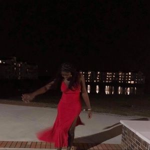 The Sit Pretty Dress